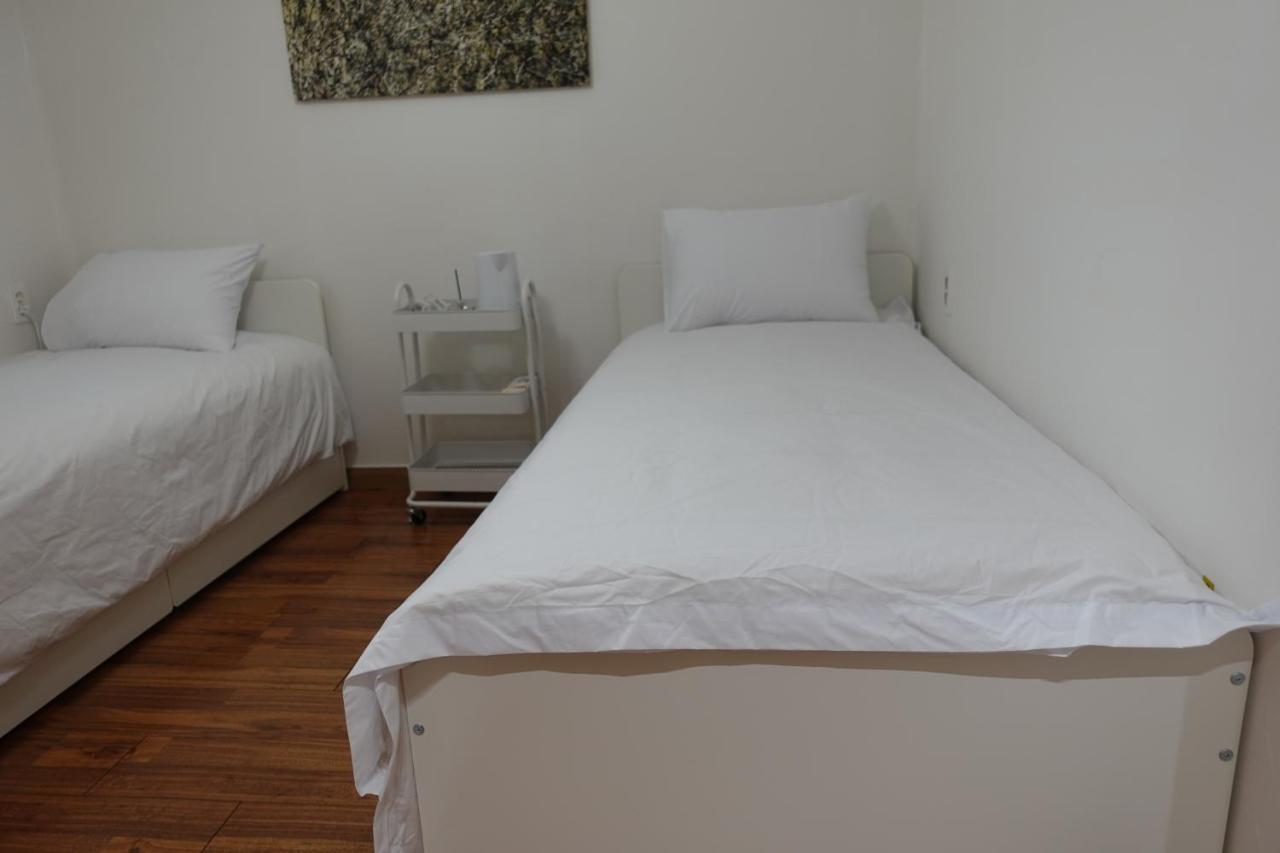 Hostel Jl In Chung-Jeong Seoul Eksteriør billede